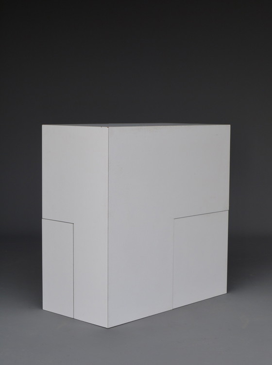 Image 1 of Table basse sculpturale minimaliste