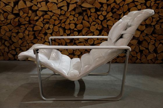 Image 1 of Asko Pulkka lounge chair door Ilmari Lappalainen