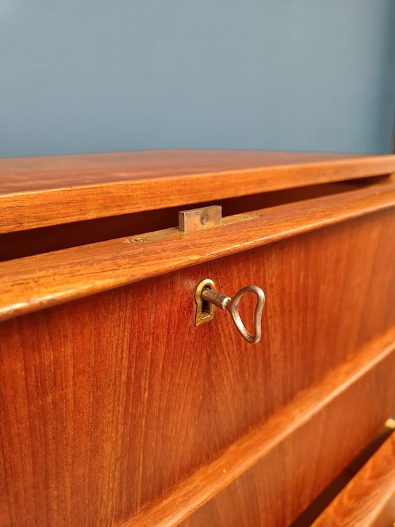 Image 1 of Vintage chest of drawers