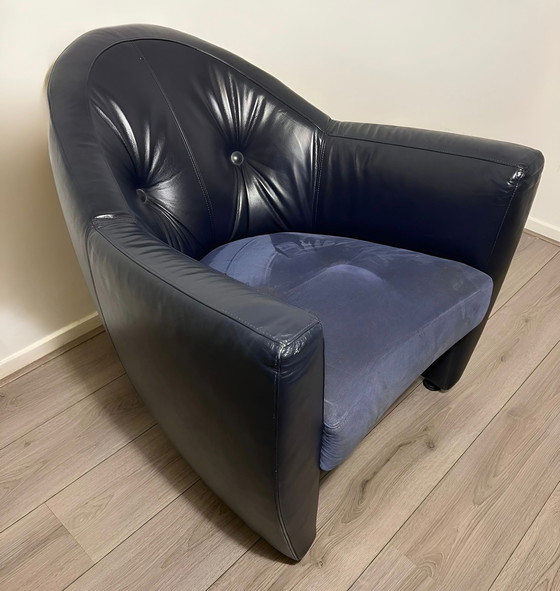 Image 1 of 2 x Leolux Shaman armchairs