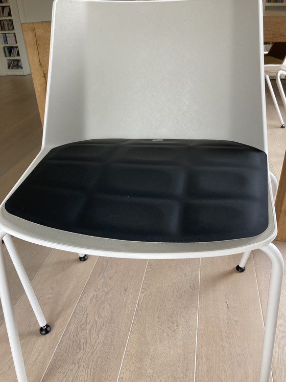 Image 1 of 4x Aiku chair