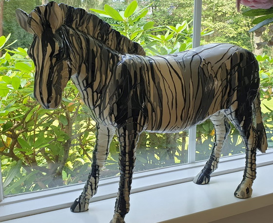 Image 1 of Sculpture "Zebra" de Patrick Hugonnot