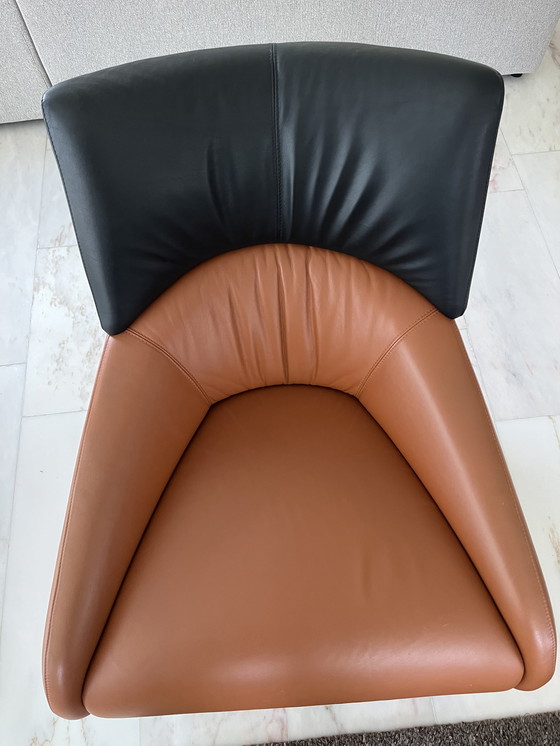 Image 1 of 2 x Leolux armchairs