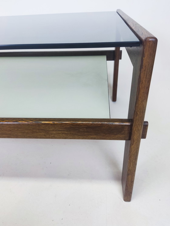 Image 1 of Table basse vintage en verre fumé wengé