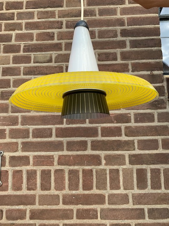 Image 1 of Lampe suspendue en verre vintage