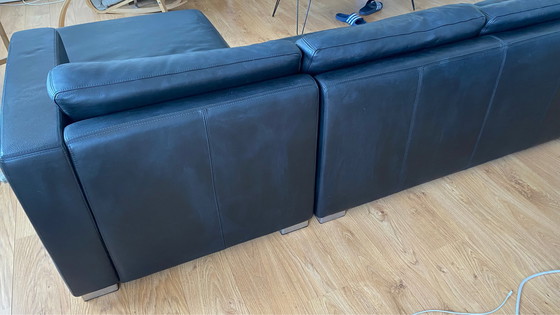 Image 1 of Perida black leather couch