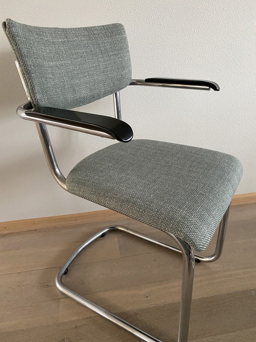 6 x De Dykmeyer Purmer tubular frame chairs with armrests.