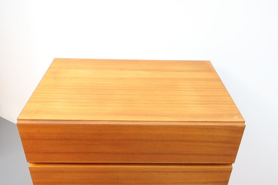 Image 1 of Commode vintage