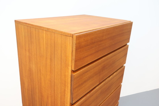 Image 1 of Commode vintage