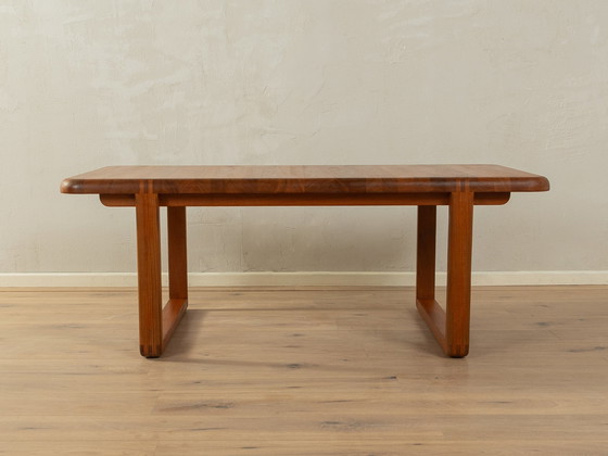 Image 1 of Vintage coffee table