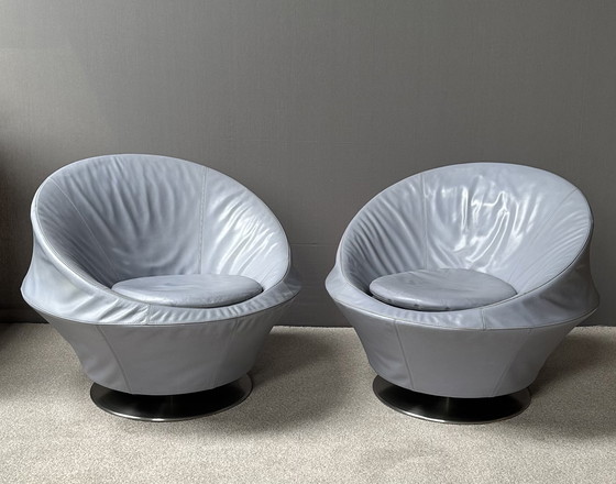 Image 1 of 2x Leolux Ophelia swivel armchair