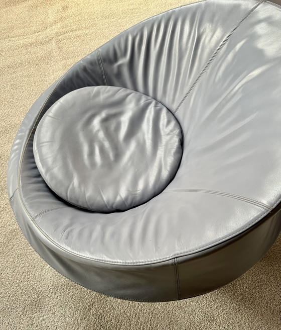 Image 1 of 2x Leolux Ophelia swivel armchair