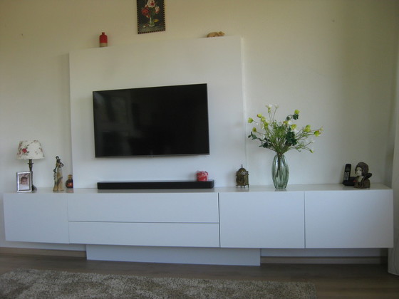 Image 1 of Design wall unit incl. TV unit