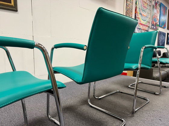 Image 1 of 4x Leolux Freyr chairs