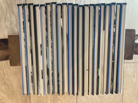 Image 1 of 20 volumes "Architectes du monde