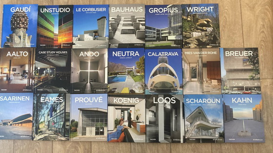 Image 1 of 20 volumes "Architectes du monde