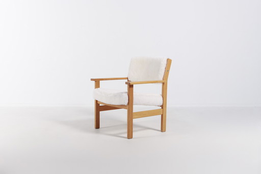 Getama Lounge chair by Hans Wegner