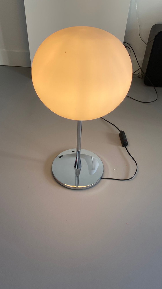 Image 1 of Floss glo-ball table lamp