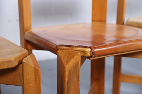 Image 1 of 4 sedie da pranzo vintage in legno di olmo