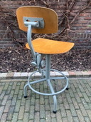 Chaise à dessin Ahrend