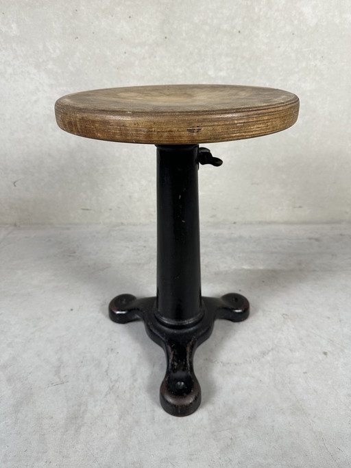 Tabouret industriel original