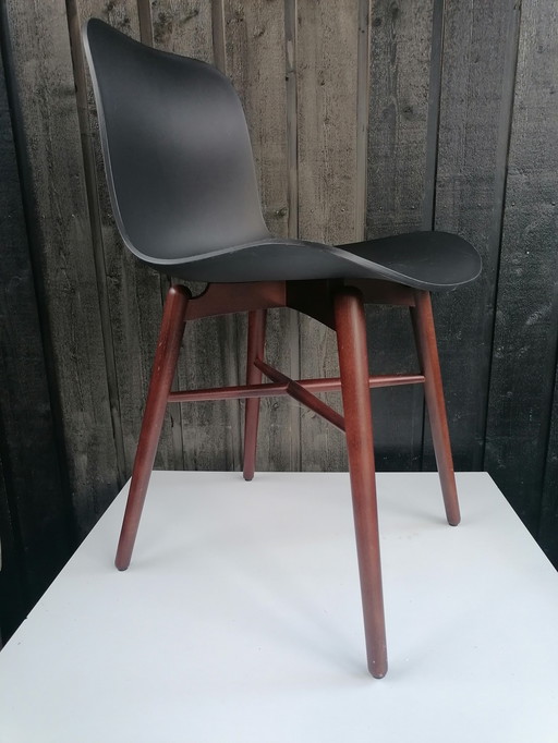 Langue Norr chair