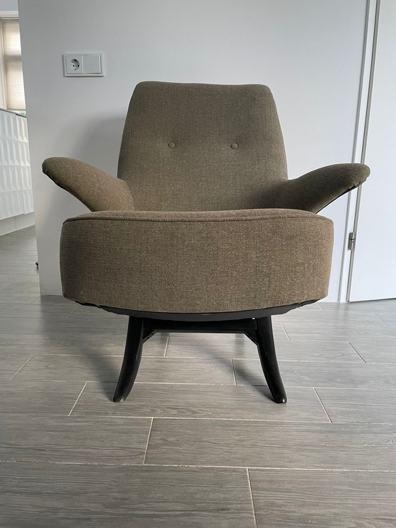 Image 1 of Artifort Fauteuil Theo Ruth