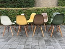 8x Eames original Herman Miller DSW fiberglass walnut dowel base