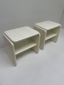 2 tables de chevet vintage