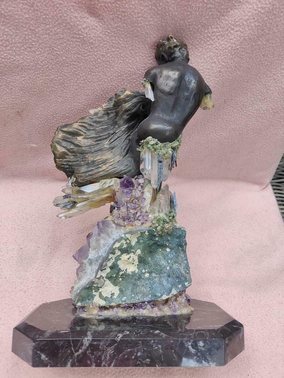 Image 1 of Ebano bronze loving couple on amethyest and quartz