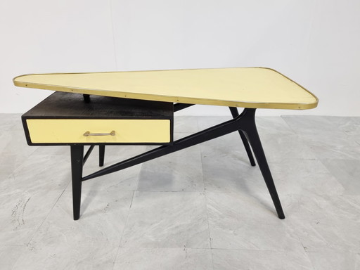 Mid century modern coffee table - 1950s