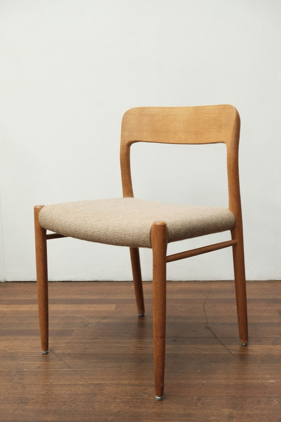 Image 1 of 4x N.O. Moller 75 chair