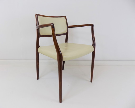 Niels O. Møller model 65 dining chair