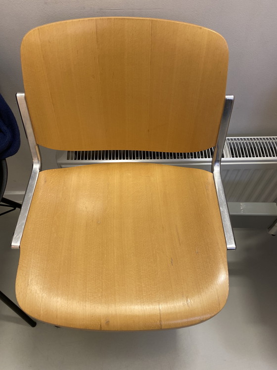 Image 1 of 3x bancs de salle d'attente vintage