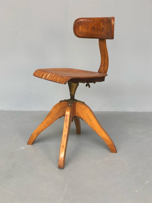 Buffer swivel Bauhaus vintage stoel