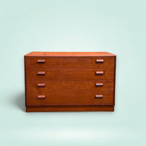 Børge Mogensen Chest of drawers