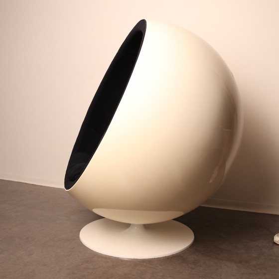 Image 1 of Iconic ball chair by Eero Aarnio for Adelta - Finland - 1980's