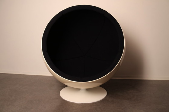 Image 1 of Iconic ball chair by Eero Aarnio for Adelta - Finland - 1980's