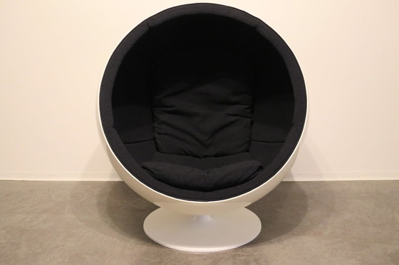 Image 1 of Iconic ball chair by Eero Aarnio for Adelta - Finland - 1980's