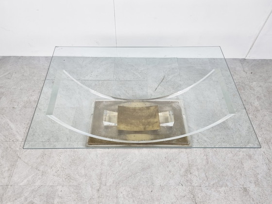 Image 1 of Table basse en arc en lucite et laiton Belgochrom