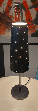 Anne Nilsson Tallvik lampe à poser noire