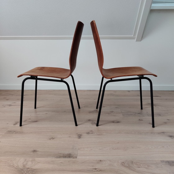 Image 1 of 2x Friso Kramer Auping chair