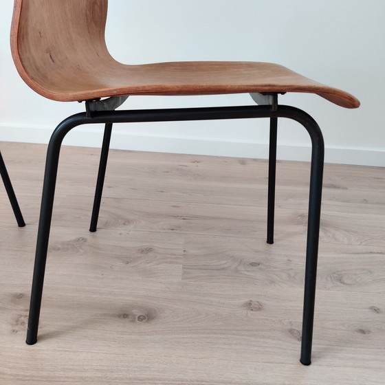 Image 1 of 2x Friso Kramer Auping chair