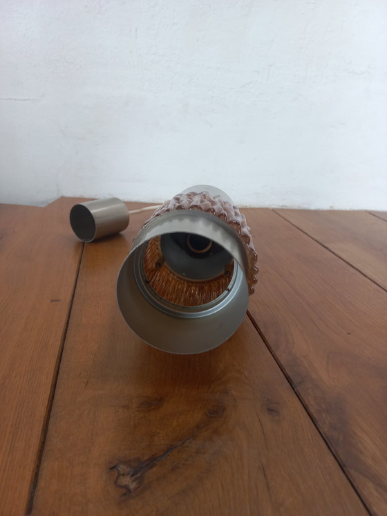 Image 1 of Lampe suspendue vintage en métal et verre