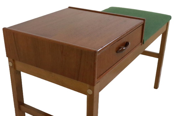 Image 1 of Vintage gossip bench