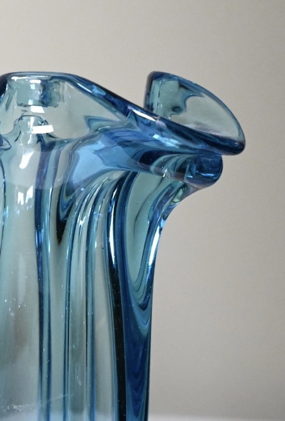 Image 1 of Vaso fazzoletto blu vintage