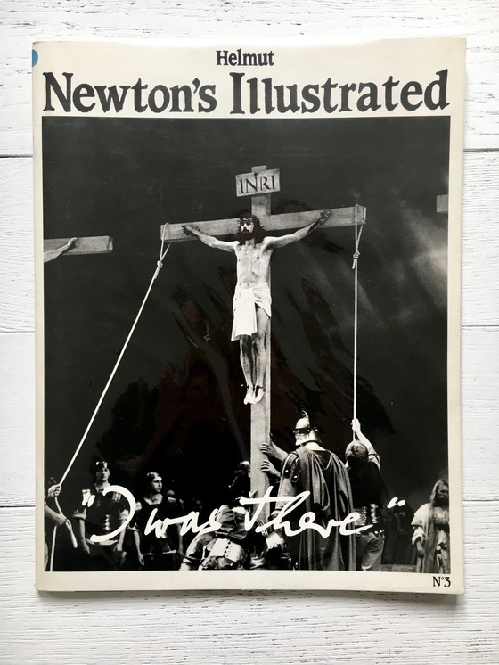 Image 1 of Helmut Newton's Illustrated No. 3, livre signé