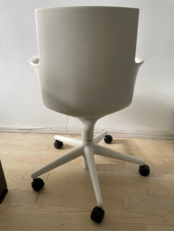 Image 1 of Kartell Spoonchair A. Citterio