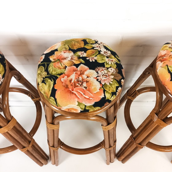 Image 1 of 3x tabouret de bar en rotin Tiki vintage