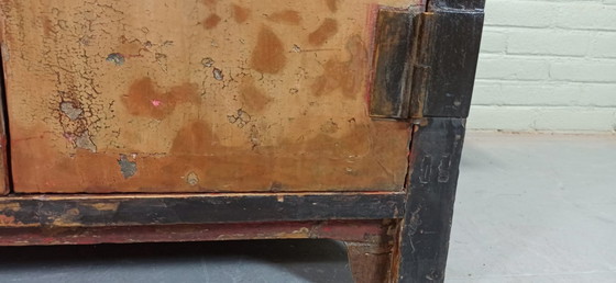 Image 1 of Vintage Oosters Aziatisch kastje